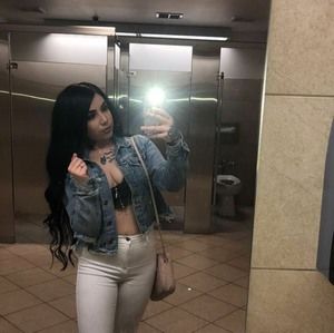 Meet your Posher, Cassie